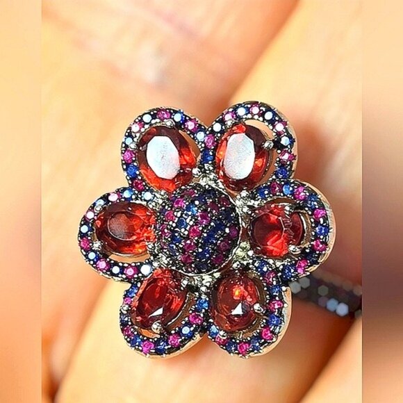 925 Sterling Silver Flower Ring Sz 7.75 with Natural Garnet, Ruby, Sapphire Gems - Picture 7 of 9